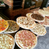 buffet de pizza em salão contratar Jaguariúna